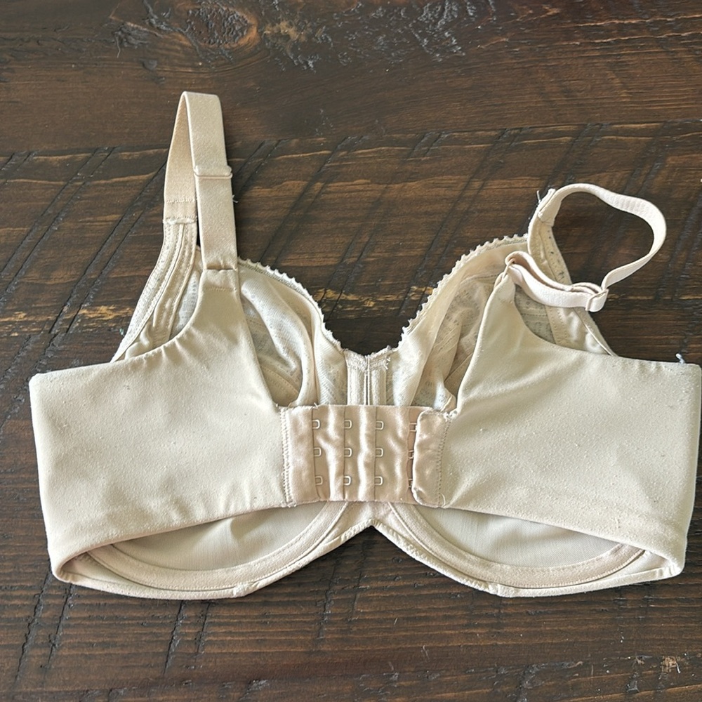 Bra - Picture 3 of 6